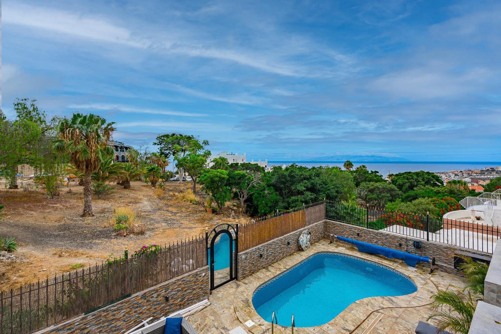 Villa Natali ,Luxury 3-Levels Large Villa On Tenerife, Ocean View, Private Poo L& Barbecue Area Costa Adeje  Exterior photo